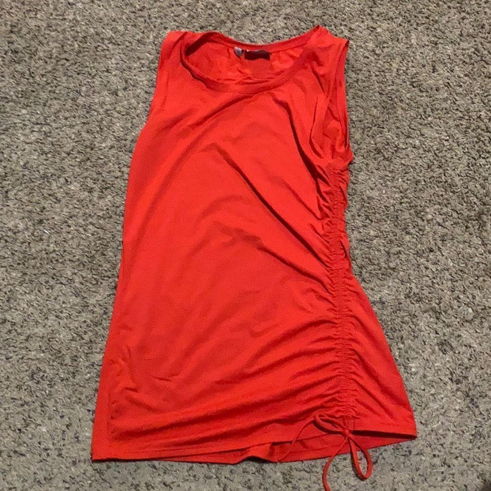 🔥Athleta Rashgard Swim Top